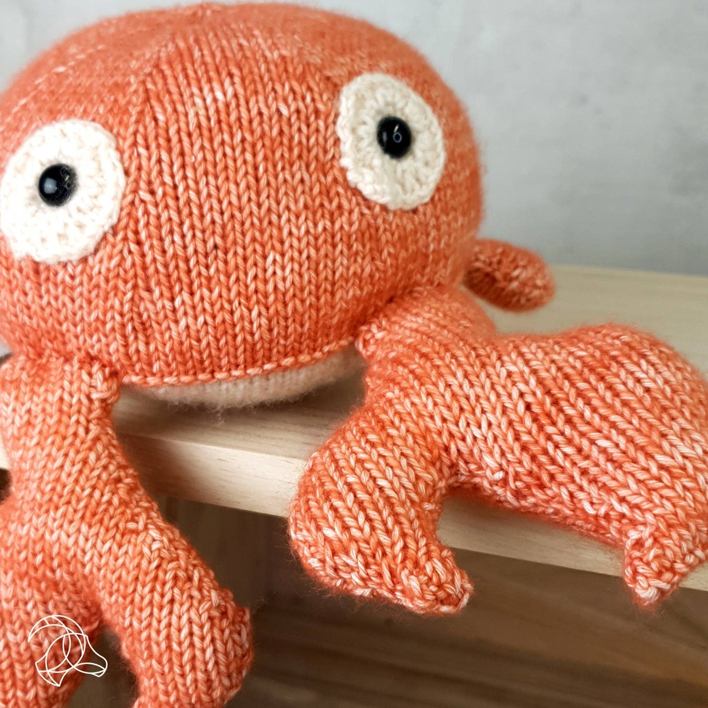 Karel Crab Knitting Kit Handicraft