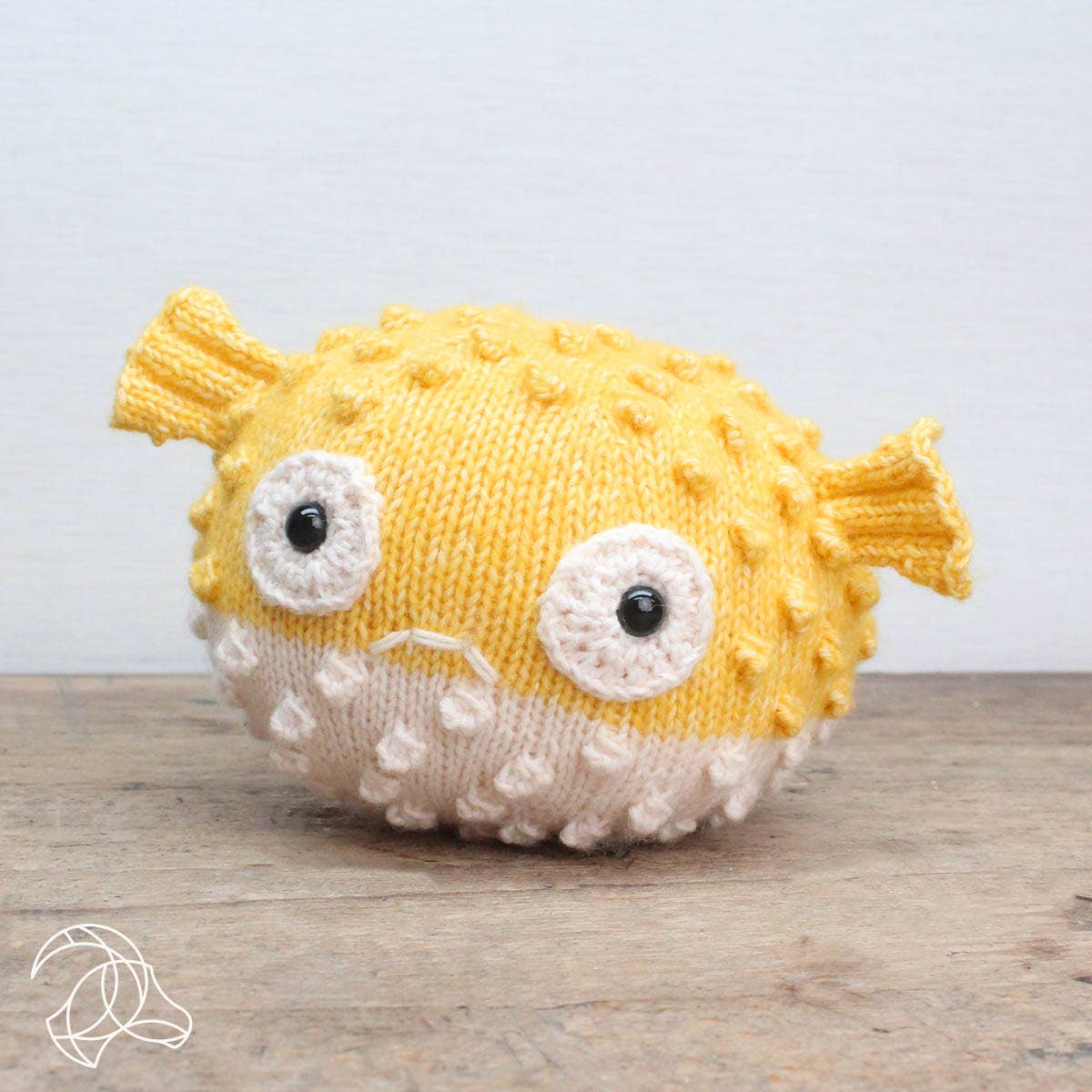 Bart Blowfish Knitting Kit Handicraft