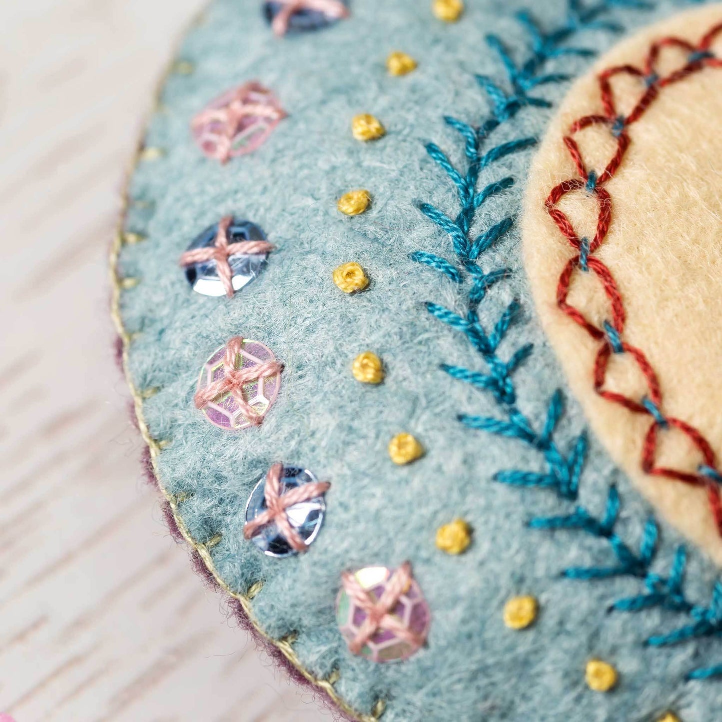 Embroidered Heart Felt Craft Mini Kit - Corinne Lapierre