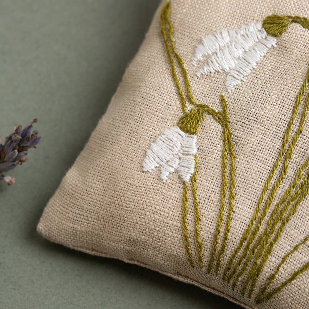 Linen Lavender Bags Embroidery Kit - Spring Garden